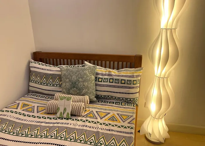 Apartamento Near Okada Bali Vibe 2bedroom Free Parking And Pool With Netflix Prime Hbo *